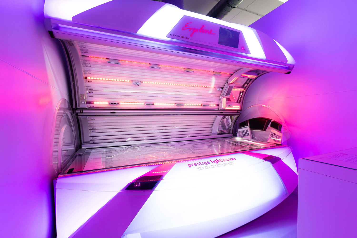 Zonnen én huidverzorging? Zo werkt Beauty Light Technology